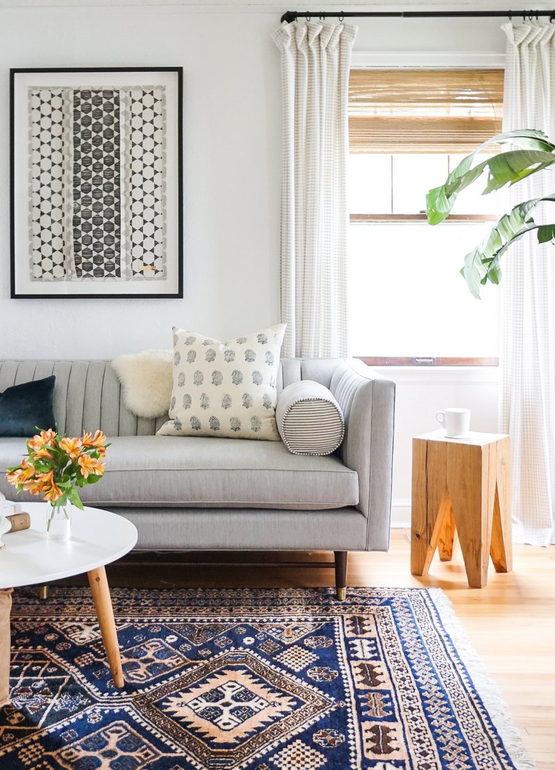 Living Room Rugs - All You Need To Know • One Brick At A Time